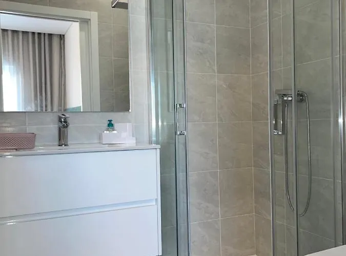 Lejlighed & Surf Lovers With Ac - *