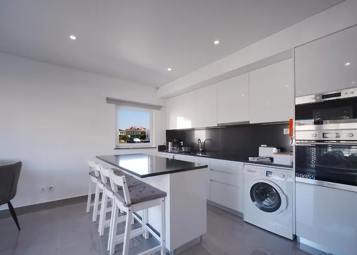 Lejlighed & Surf Lovers With Ac - *